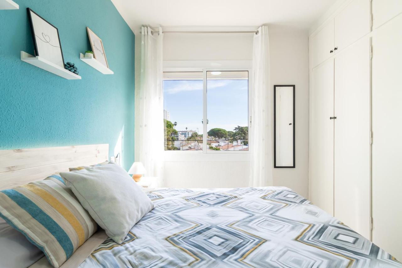 Coastal Paradise & Cozy Home With A 100M From The Beach! Cambrils Bagian luar foto