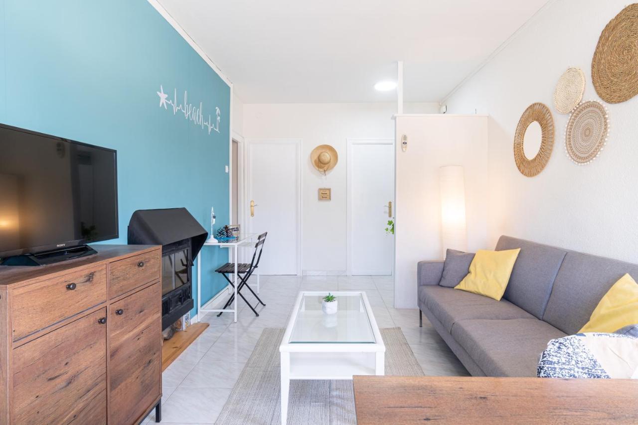 Coastal Paradise & Cozy Home With A 100M From The Beach! Cambrils Bagian luar foto