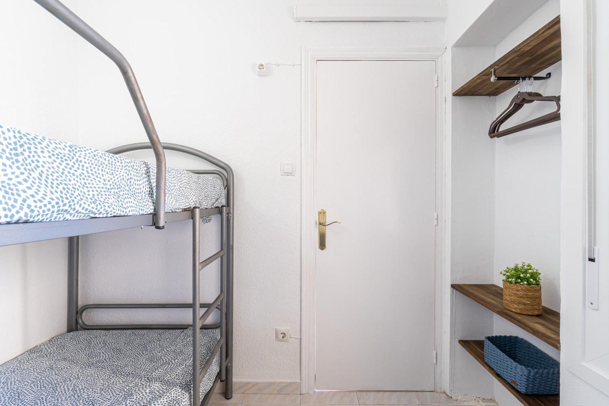 Coastal Paradise & Cozy Home With A 100M From The Beach! Cambrils Bagian luar foto
